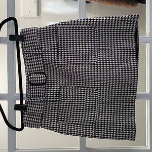 Sezane Houndstooth Gillie Skirt